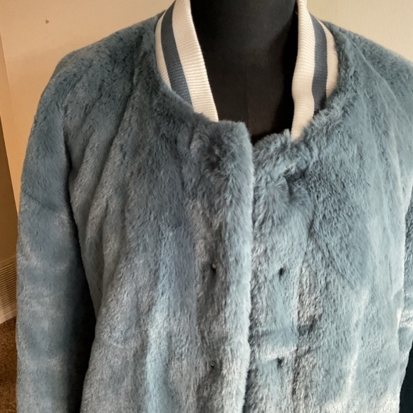 22. NWT Booho Man Blue Bomber Varsity Jacket with Classic Styling Size Large - Picture 5 of 8